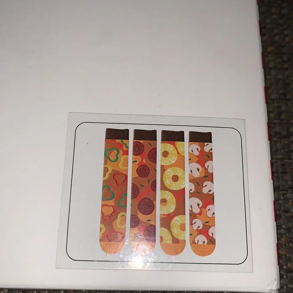BNWT Funky Socks 4Pack of Socks in Pizza Box